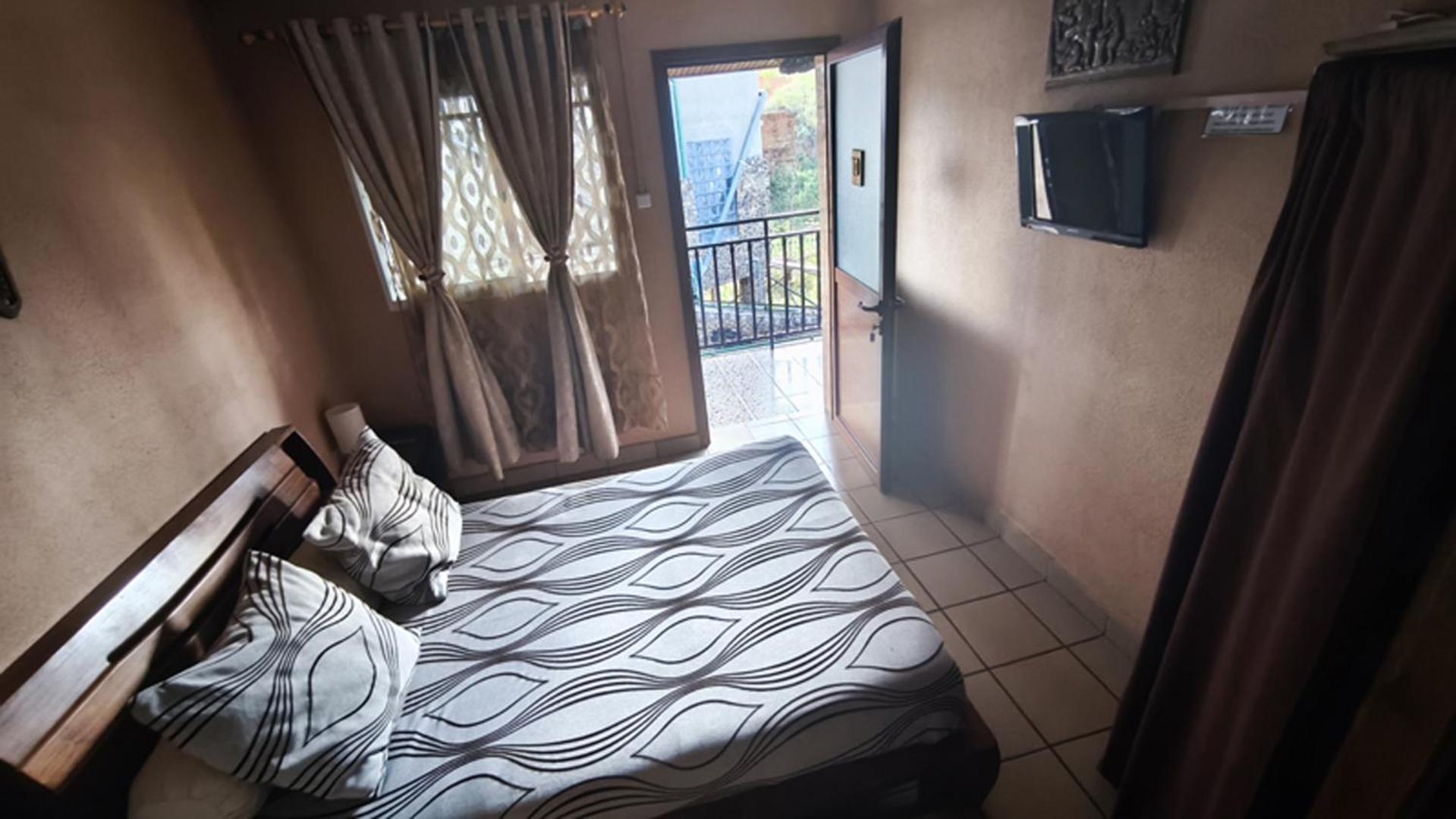 Hotel Restaurant Le Miamiam Glouglou Ambositra Eksteriør bilde